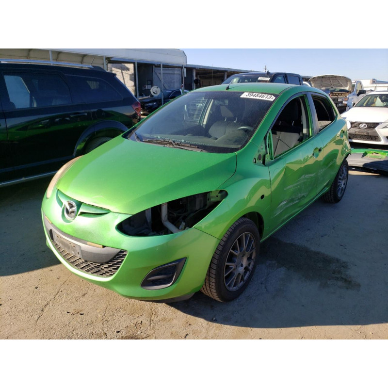 2011 MAZDA 2