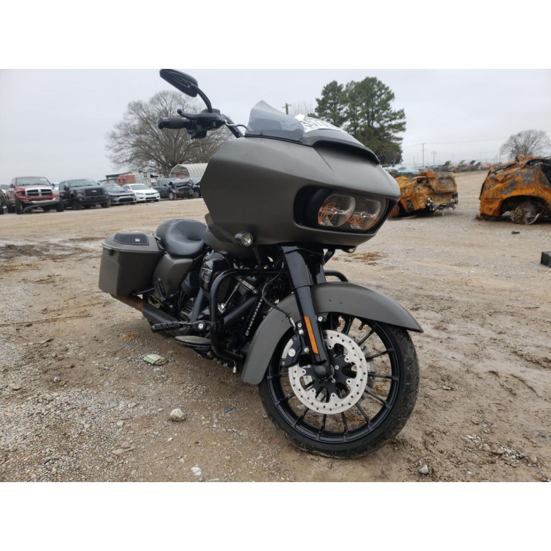 2019 HARLEY-DAVIDSON FL