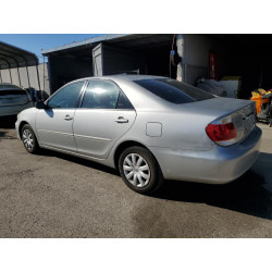 2005 TOYOTA CAMRY