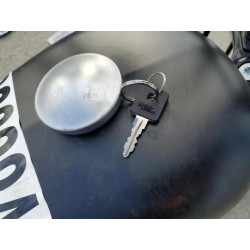 2022 HARLEY-DAVIDSON XL883 N 1HD4LE222NB410622 49608224