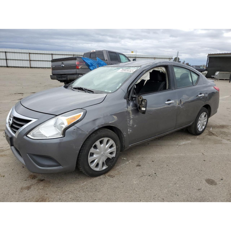 2019 NISSAN VERSA