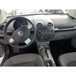 2000 VOLKSWAGEN BEETLE