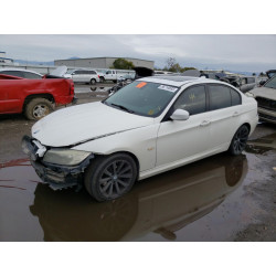 2011 BMW 3 SERIES