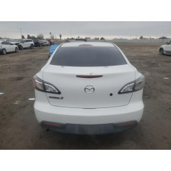 2011 MAZDA 3