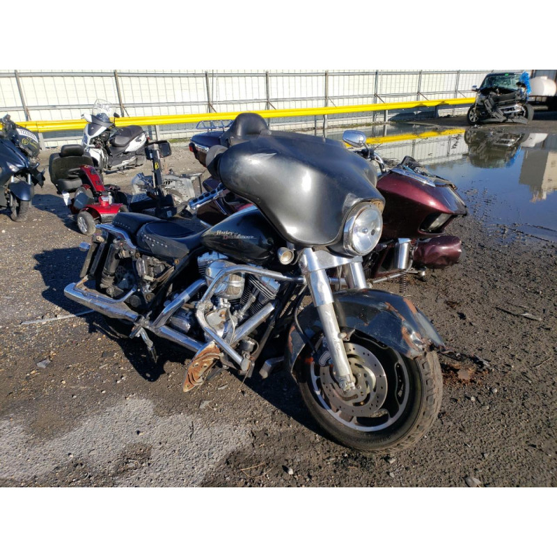 2006 HARLEY-DAVIDSON FL
