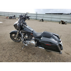 2016 HARLEY-DAVIDSON FL