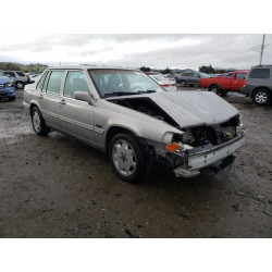 1995 VOLVO 960