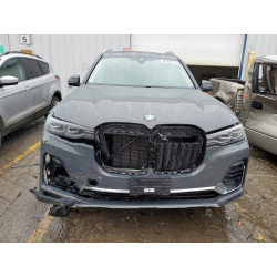 2022 BMW X7