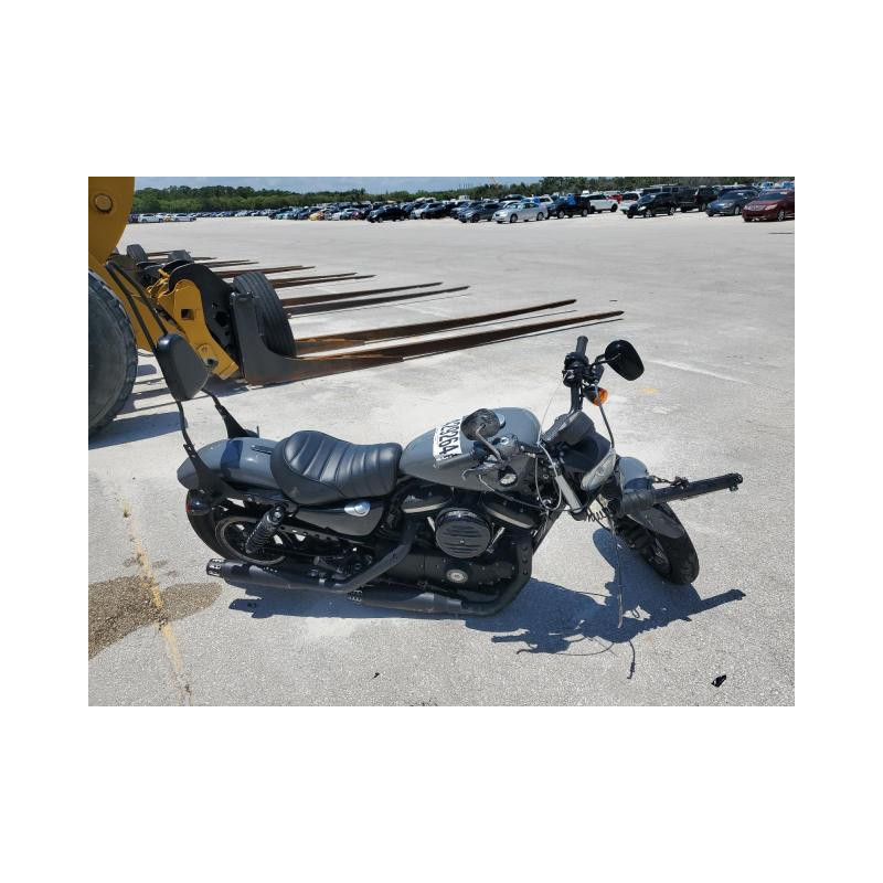 2022 HARLEY-DAVIDSON XL883 N 1HD4LE215NB402747 57429264