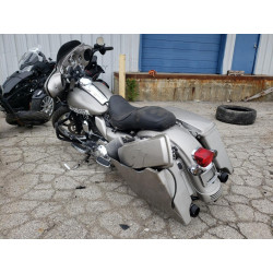 2009 HARLEY-DAVIDSON FL
