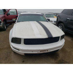 2005 FORD MUSTANG