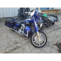 2017 HARLEY-DAVIDSON FL