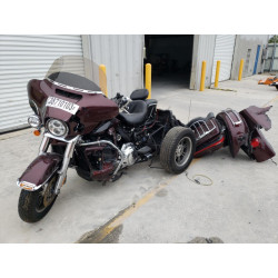2019 HARLEY-DAVIDSON FL