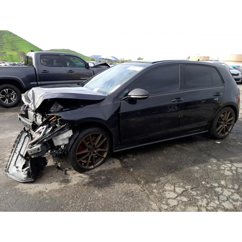 2019 VOLKSWAGEN GTI