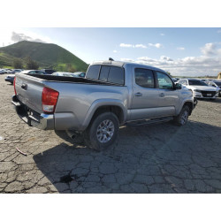 2016 TOYOTA TACOMA