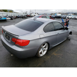 2011 BMW 3 SERIES