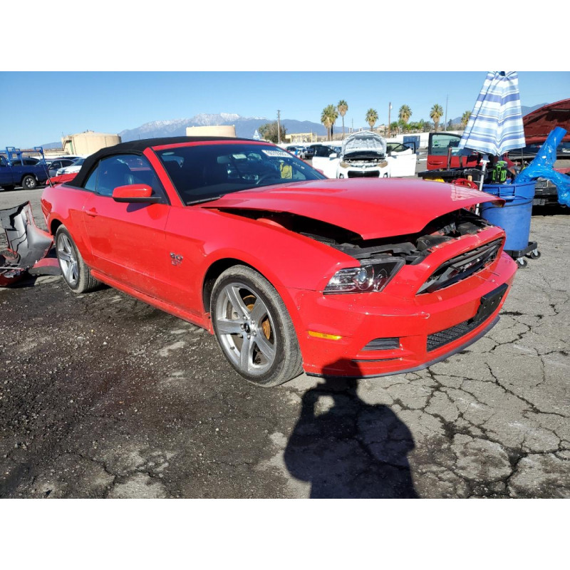 2013 FORD MUSTANG