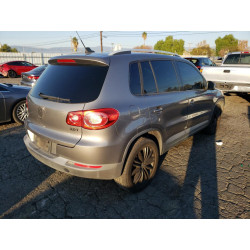 2010 VOLKSWAGEN TIGUAN