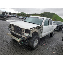 2011 TOYOTA TACOMA