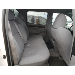 2011 TOYOTA TACOMA