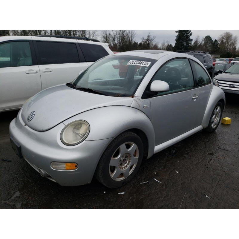 2000 VOLKSWAGEN BEETLE