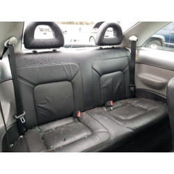 2000 VOLKSWAGEN BEETLE