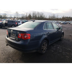 2006 VOLKSWAGEN JETTA