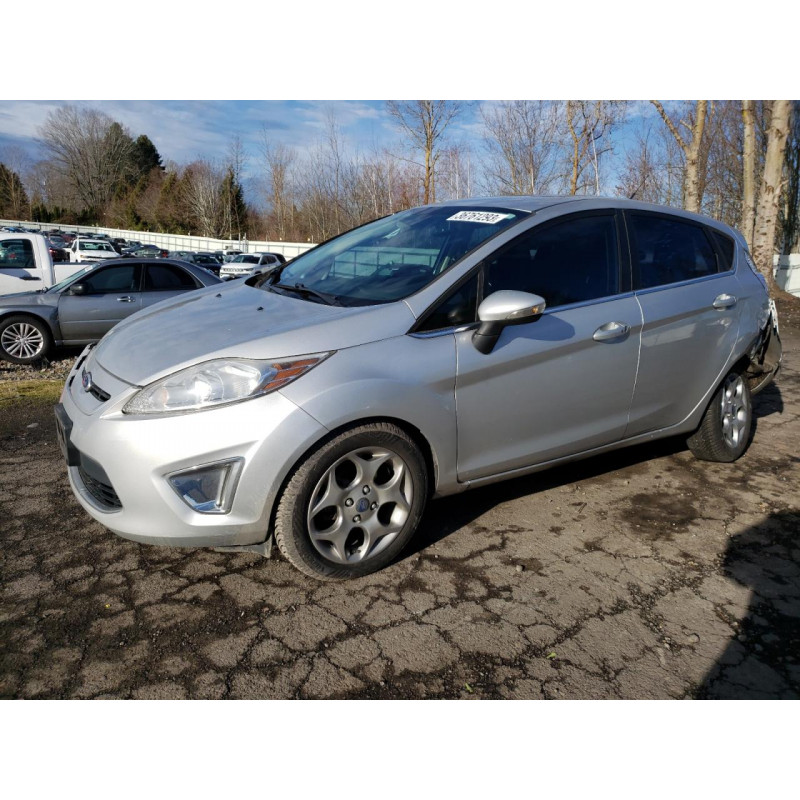 2012 FORD FIESTA