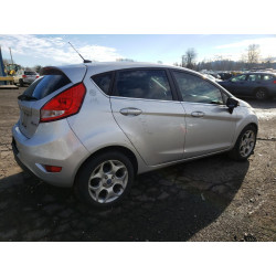 2012 FORD FIESTA