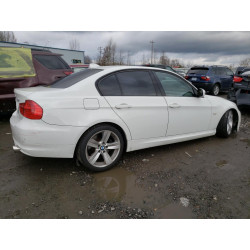 2011 BMW 3 SERIES