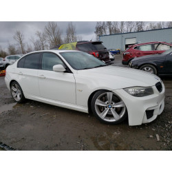 2011 BMW 3 SERIES