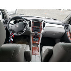 2006 TOYOTA HIGHLANDER