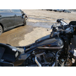2006 HARLEY-DAVIDSON FL