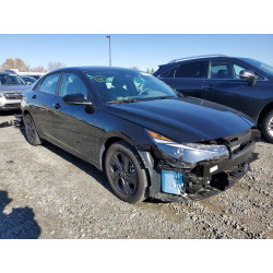 2022 HYUNDAI ELANTRA