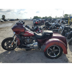 2017 HARLEY-DAVIDSON FL