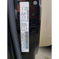 2010 VOLKSWAGEN ROUTAN