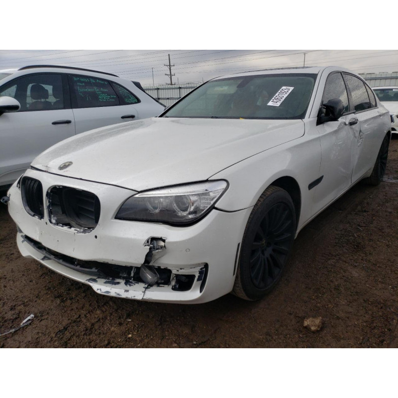 2013 BMW 7 SERIES