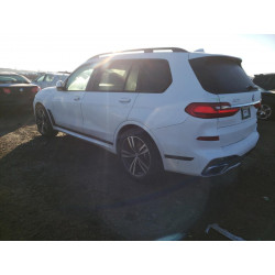 2022 BMW X7