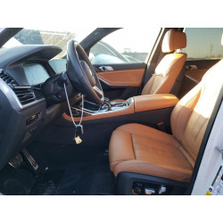 2022 BMW X7