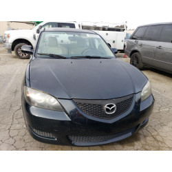 2006 MAZDA 3