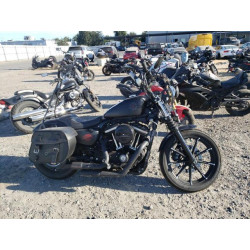 2021 HARLEY-DAVIDSON XL883 N 1HD4LE229MB413161 68111204