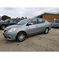 2013 NISSAN VERSA