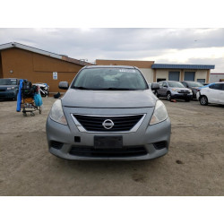 2013 NISSAN VERSA
