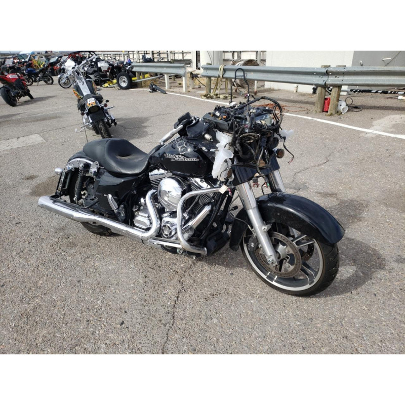 2016 HARLEY-DAVIDSON FL