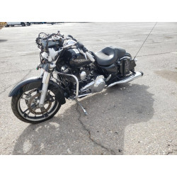 2016 HARLEY-DAVIDSON FL