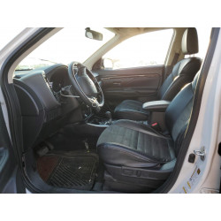 2019 MITSUBISHI OUTLANDER