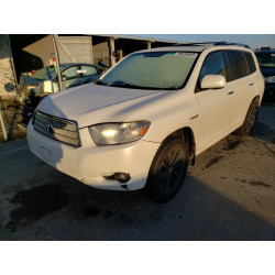 2010 TOYOTA HIGHLANDER