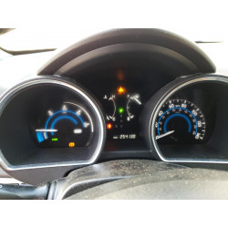 2010 TOYOTA HIGHLANDER