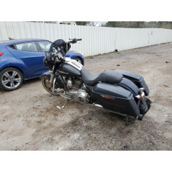 2015 HARLEY-DAVIDSON FL