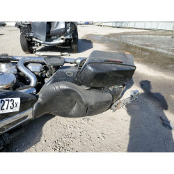2015 HARLEY-DAVIDSON FL
